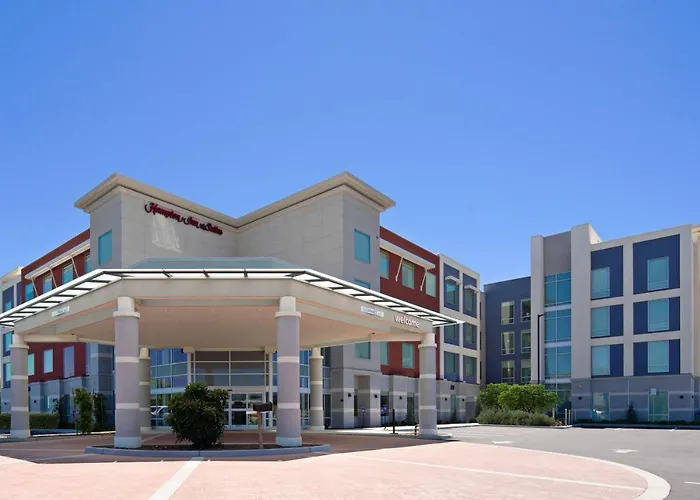 Hampton Inn & Suites Gilroy, Ca
